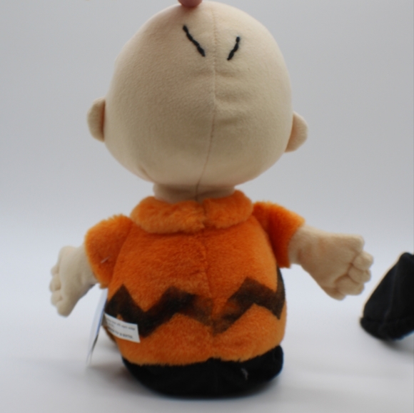Preowned Peanuts Gang Snoopy & Charlie Brown Plush, Kohls Cares, Original Tags - Picture 8 of 11